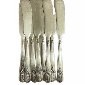 Butter spreaders, 1930s. Everlasting. Collectible Flat handle. RARE find. Used